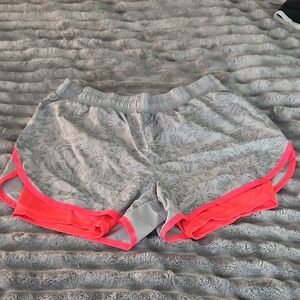 Danskin Now Gray and Pink Athletic Shorts Lightweight Performance